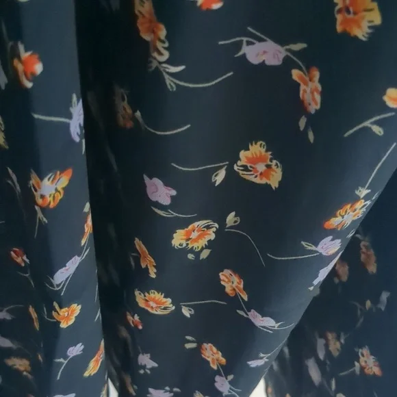 NWT Plus Ditsy Floral Print Sleeveless Dress - Picture 2 of 6